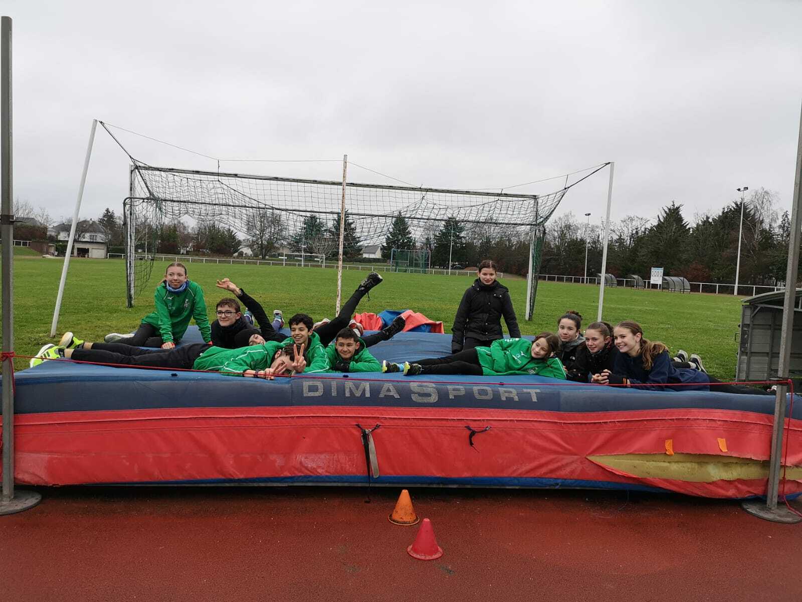 Les jeunes de l'ASF en stage interne