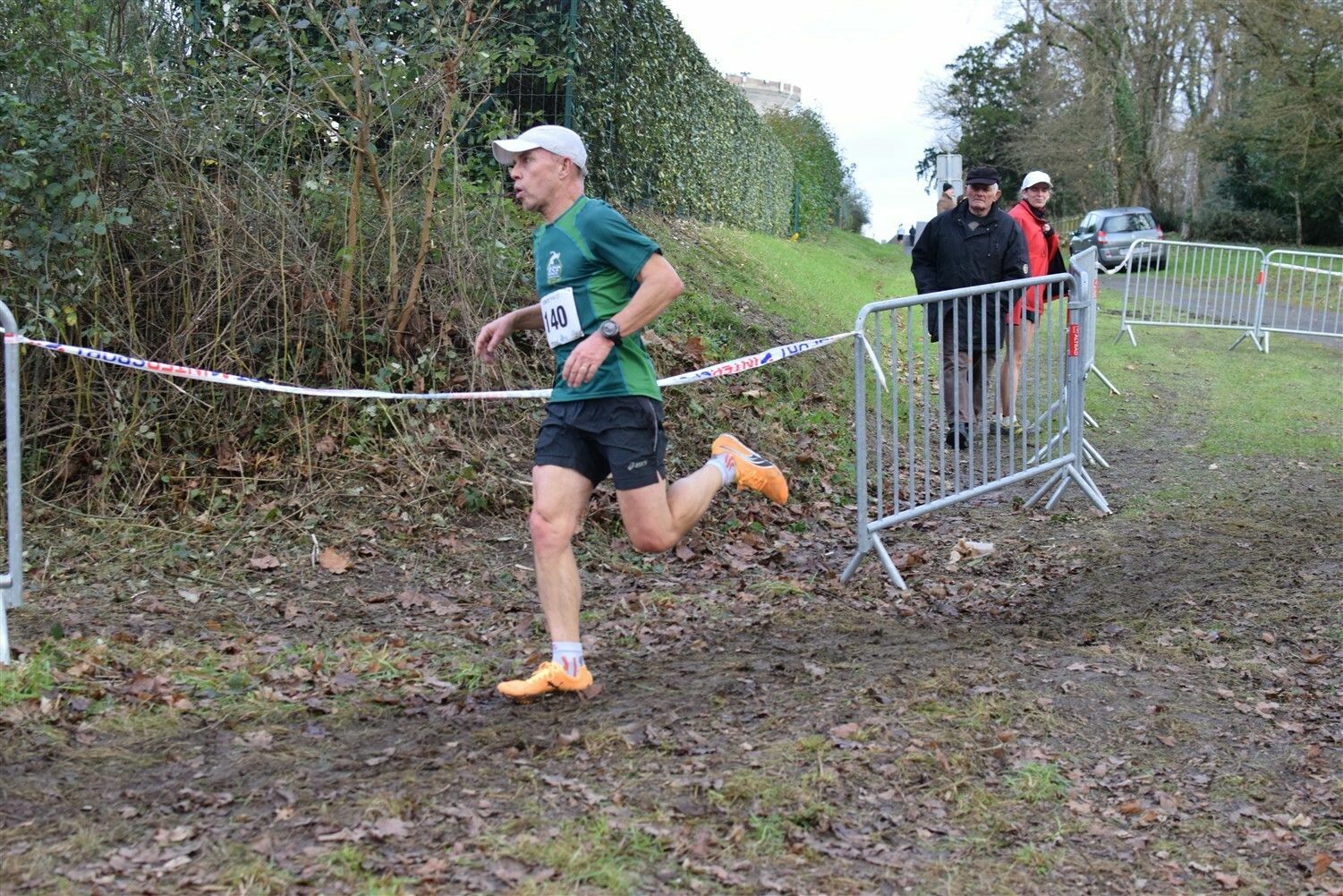 Le Cross Du Château